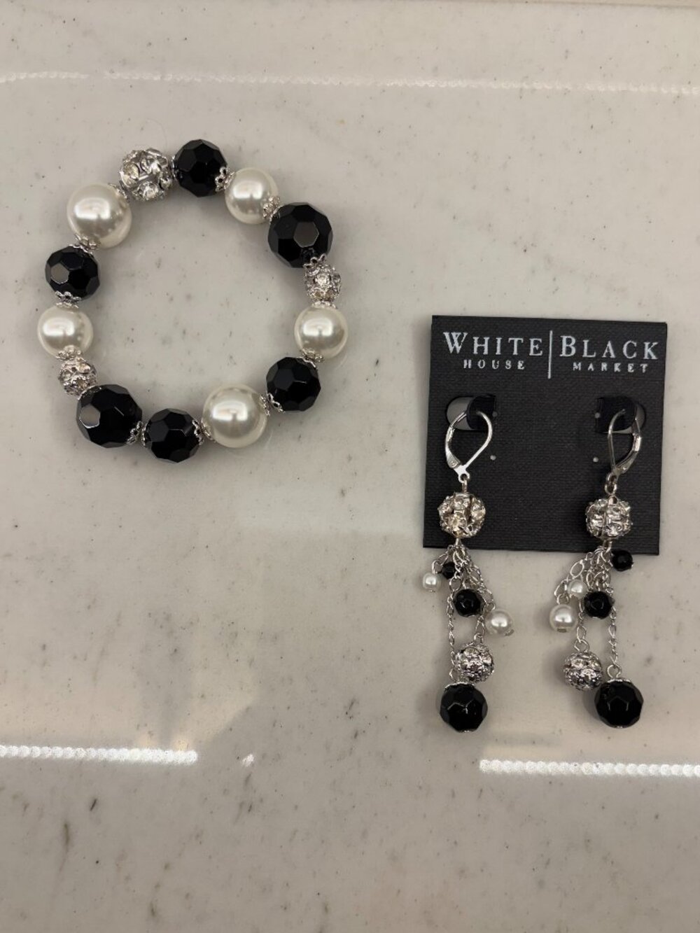 White House Black Market Black & White Pearl Earrings and Bracelet Set NWT